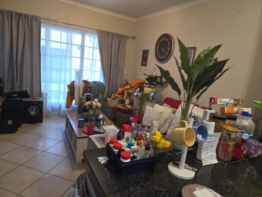 2 Bedroom Property for Sale in Waterval East North West